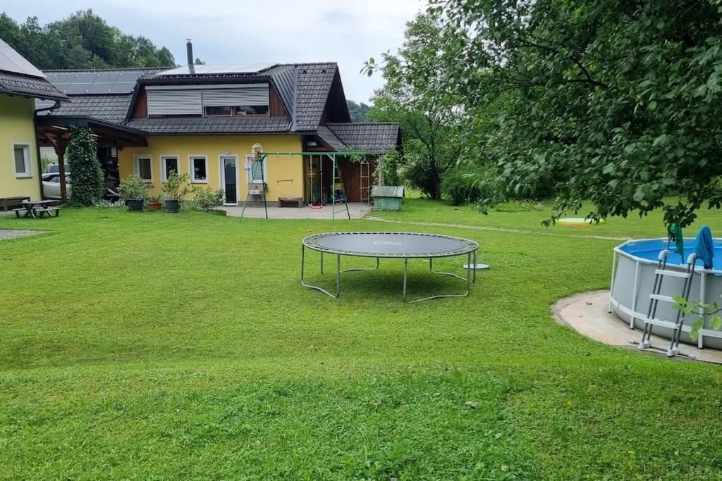 דירות מדבודה Country Retreat, Near Ljubljana City, Apartma Na Vasi, Blizu Mesta Ljubljana מראה חיצוני תמונה